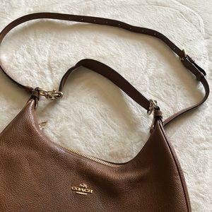 Black Coach cross body/shoulder/hand bag!
